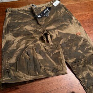PRPS Mens Cargo Pants with Camo  size 40.  Length 34